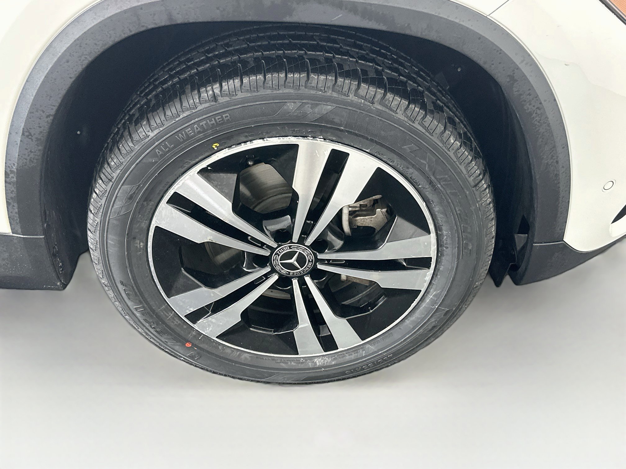 Used 2025 Mercedes-Benz GLA 250 image 10
