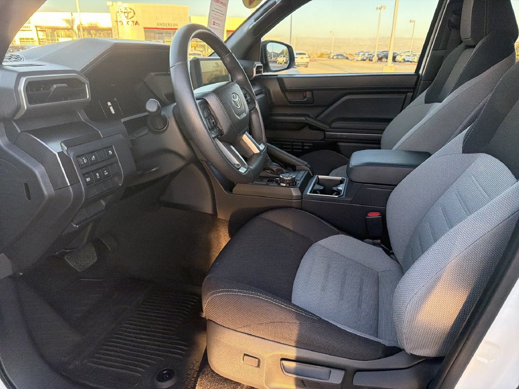 Certified 2025 Toyota 4Runner TRD Off-Road AWD/4WD image 26