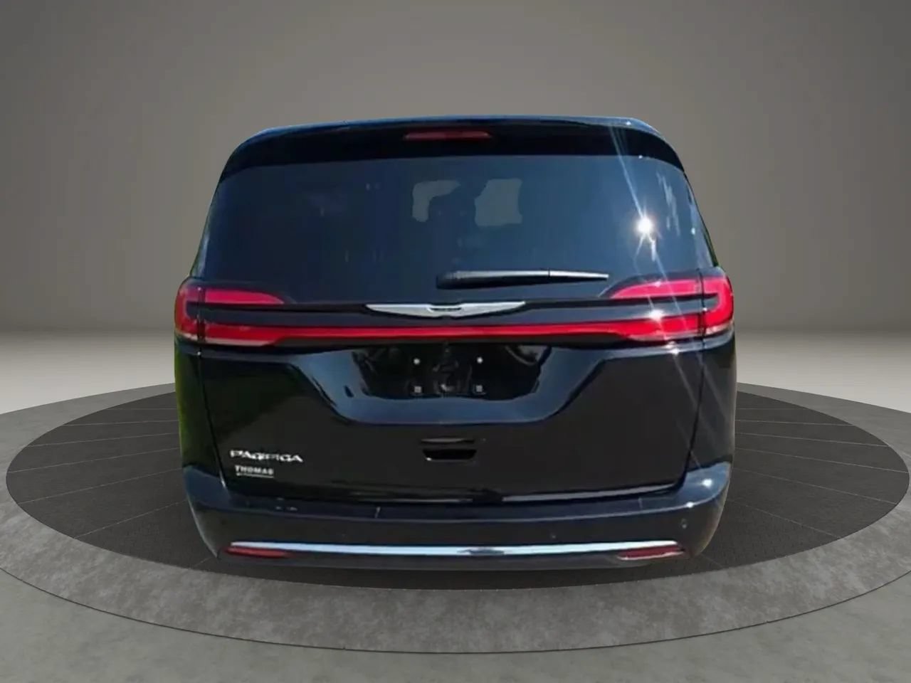 Used 2026 Chrysler Pacifica Select FWD image 5
