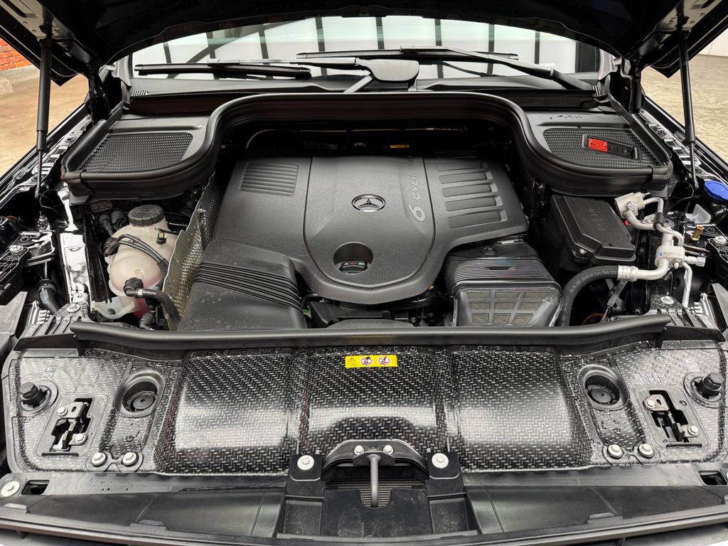 Used 2026 Mercedes-Benz GLS 450 4MATIC image 30