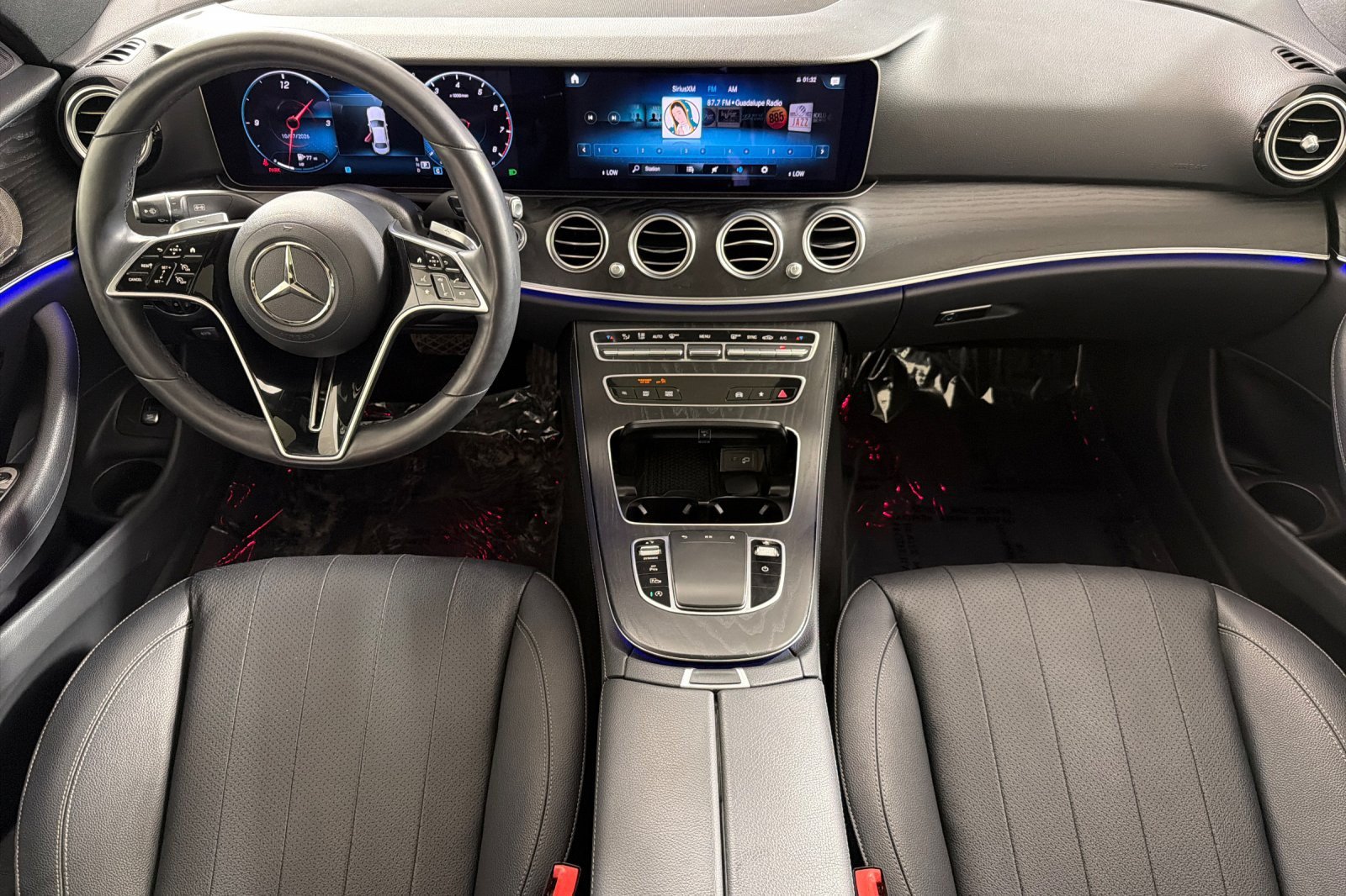 Used 2023 Mercedes-Benz E 350 Sedan image 12