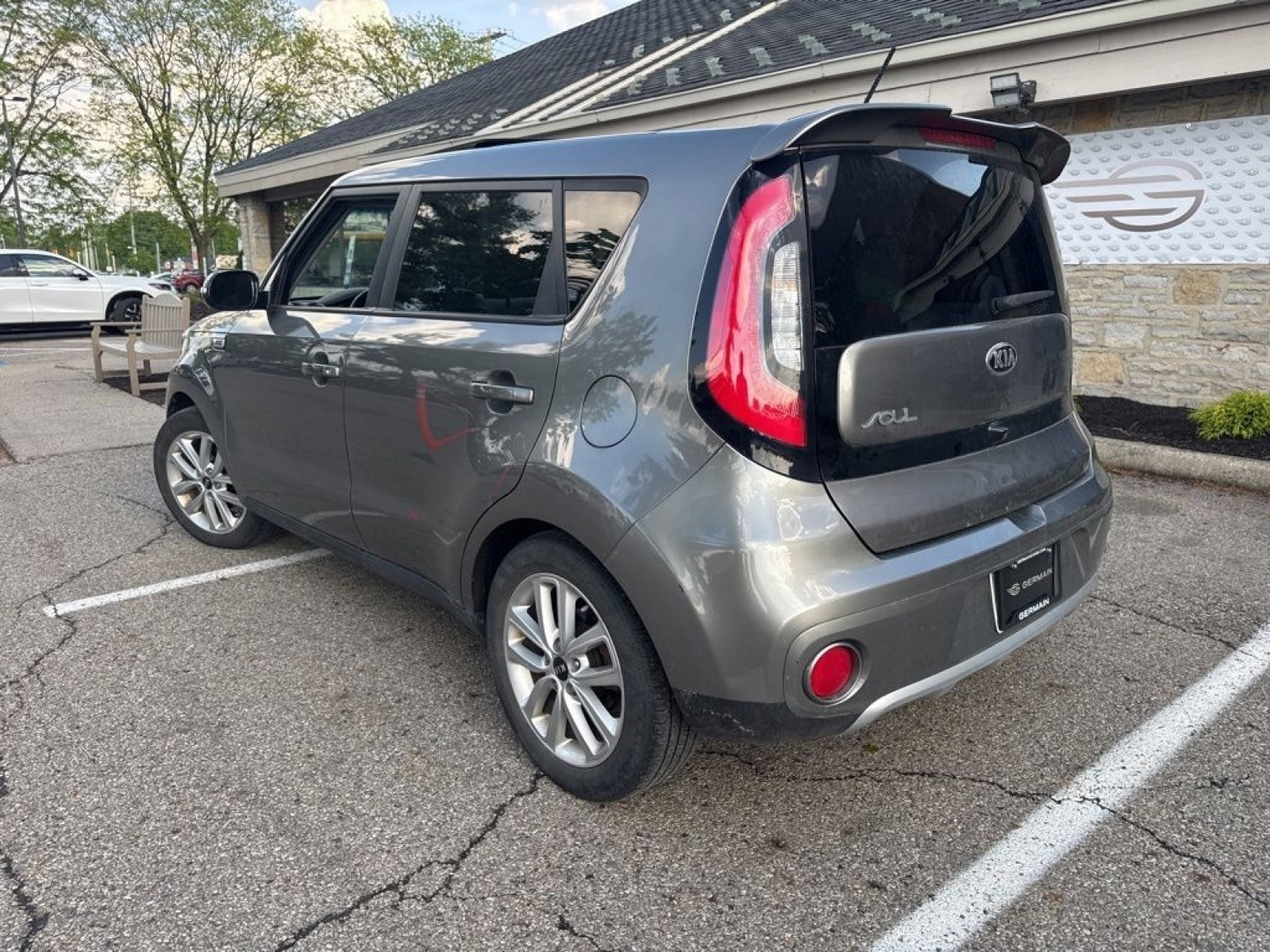 Used 2017 Kia Soul + w/ Primo Package FWD image 12