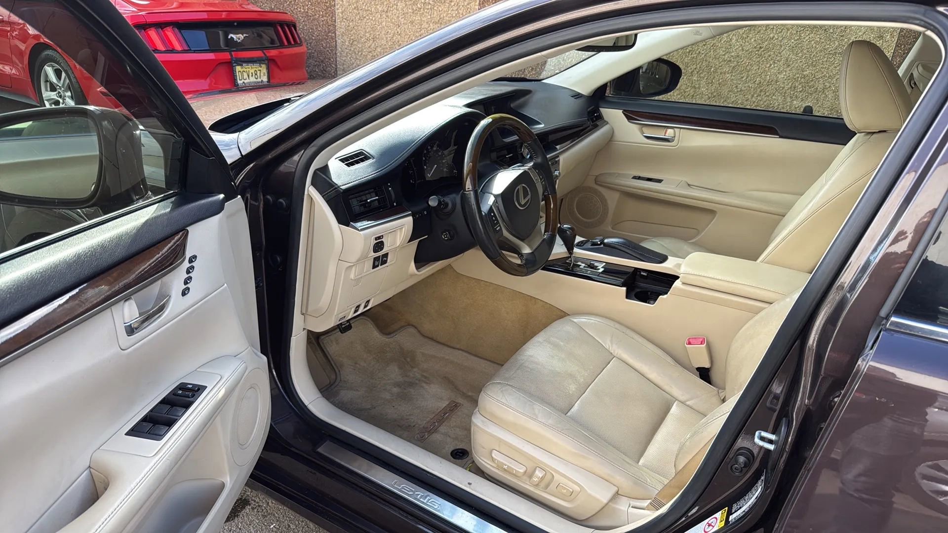 Used 2015 Lexus ES 350 image 23