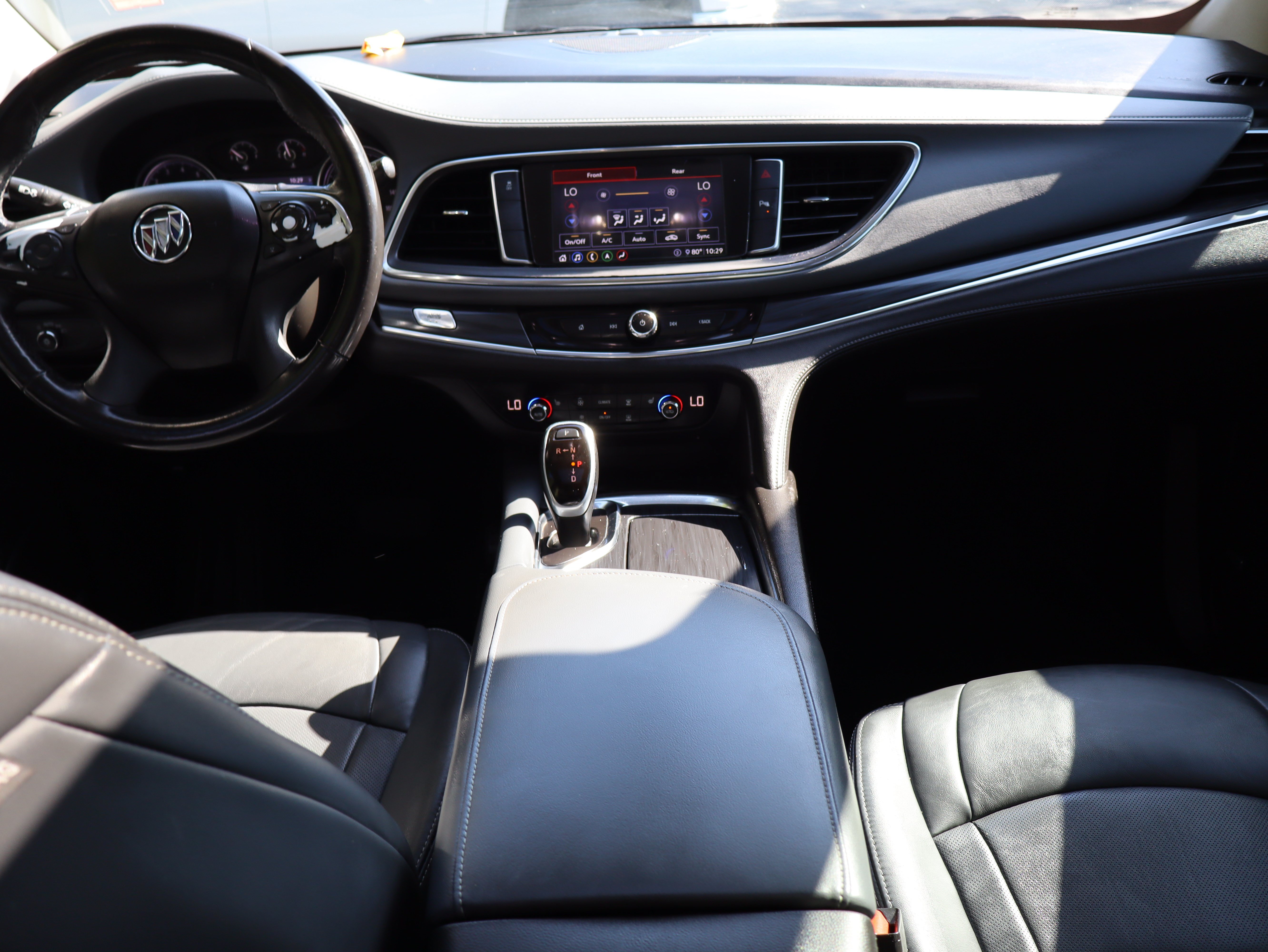Used 2021 Buick Enclave Essence w/ Sport Touring Edition FWD image 23