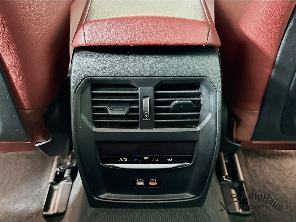 Used 2023 BMW i4 eDrive35 image 30