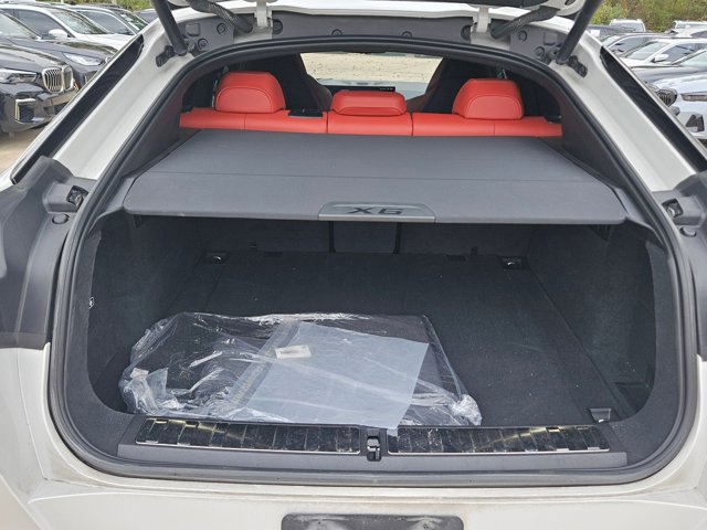 Used 2024 BMW X6 M Competition w/ Executive Package image 7