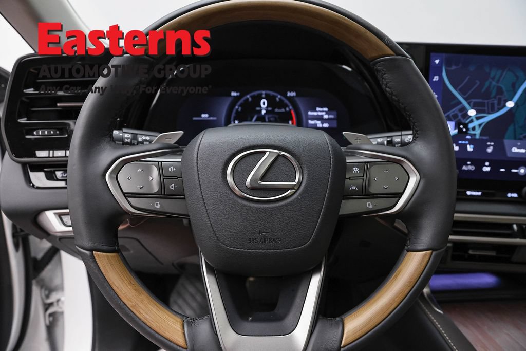 Used 2025 Lexus RX 350 AWD w/ Convenience Package image 10