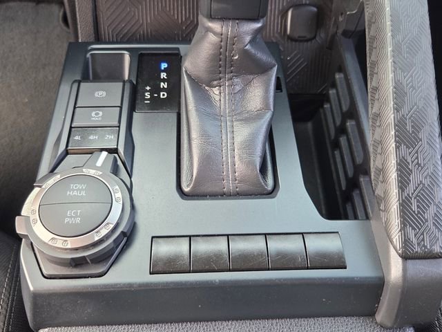 Used 2024 Toyota Tacoma SR5 AWD/4WD image 19