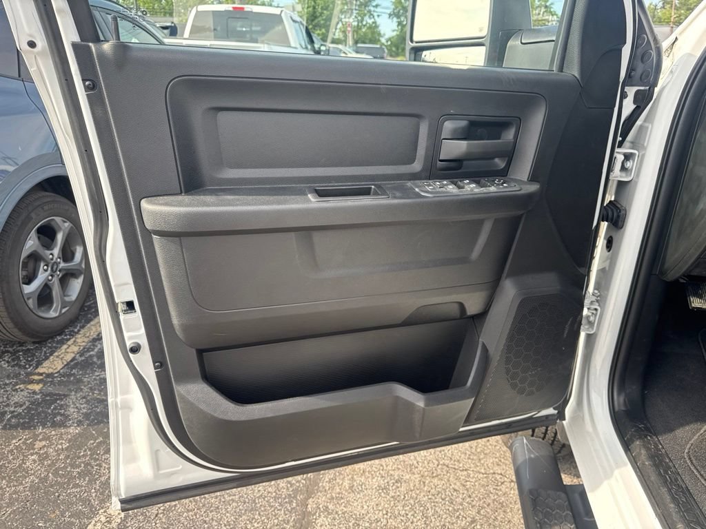 Used 2025 RAM 2500 Tradesman w/ Safety Group AWD/4WD image 17
