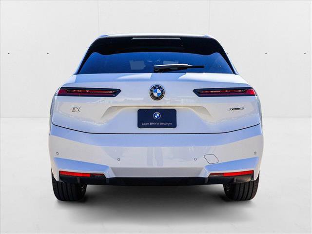 Used 2026 BMW iX xDrive60 w/ Premium Package image 6