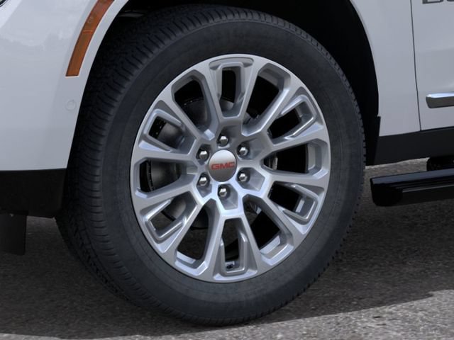 New 2026 GMC Yukon Denali w/ Sun & Power Step Package AWD/4WD image 9