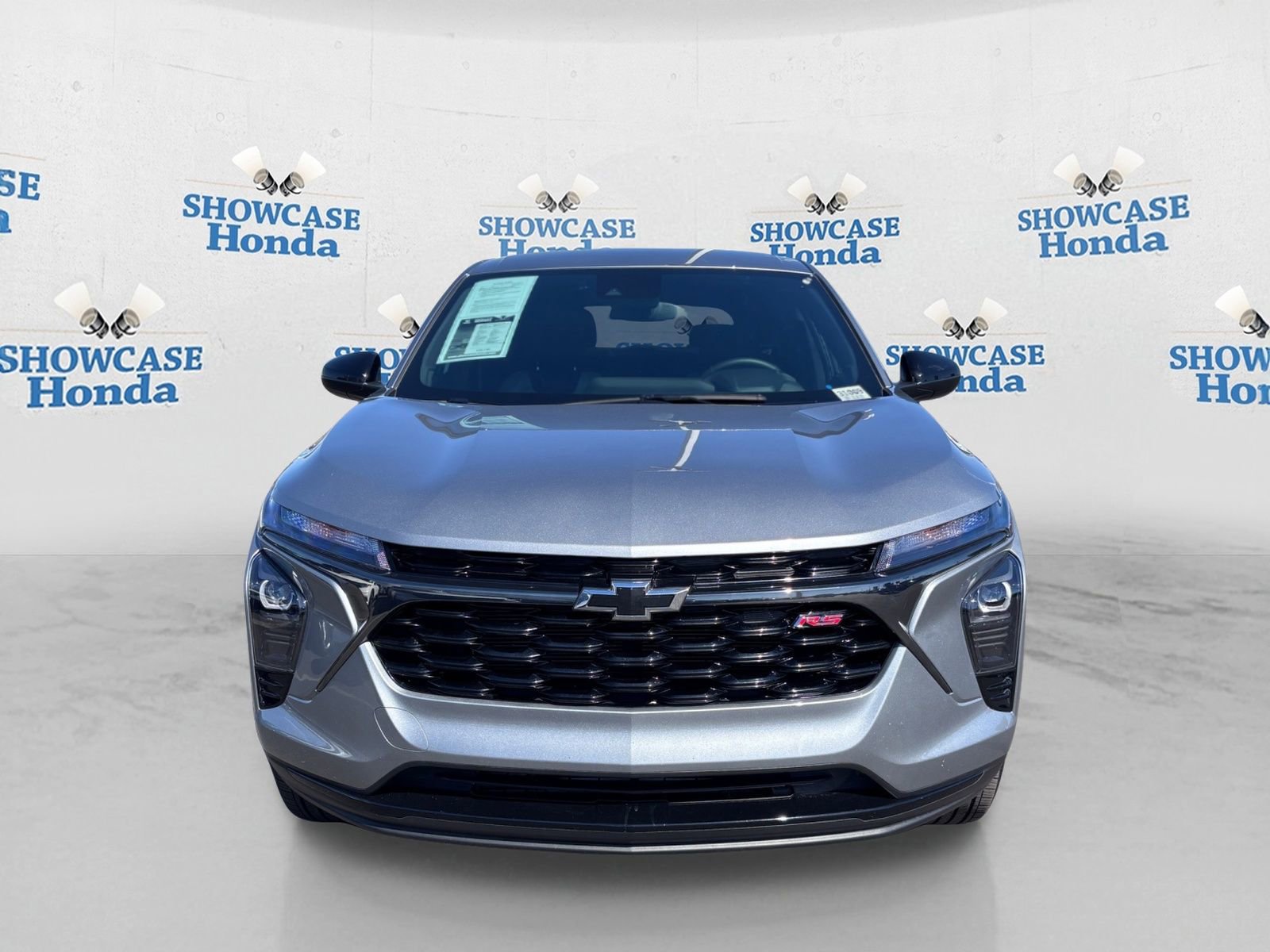 Used 2024 Chevrolet Trax RS FWD image 6