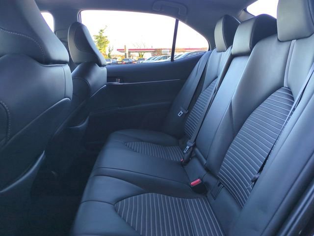Used 2024 Toyota Camry SE image 13