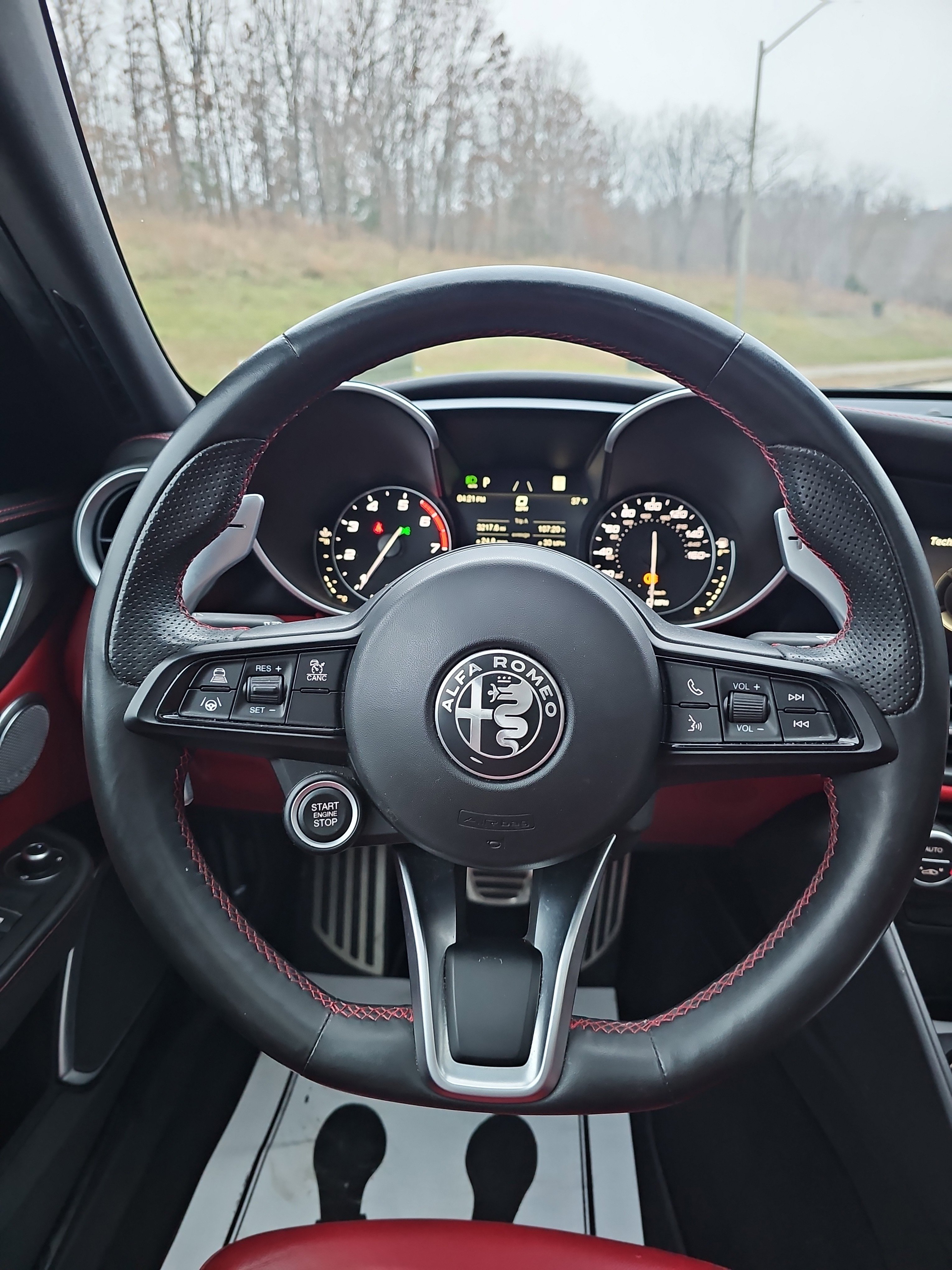 Used 2021 Alfa Romeo Giulia Ti Sport image 20