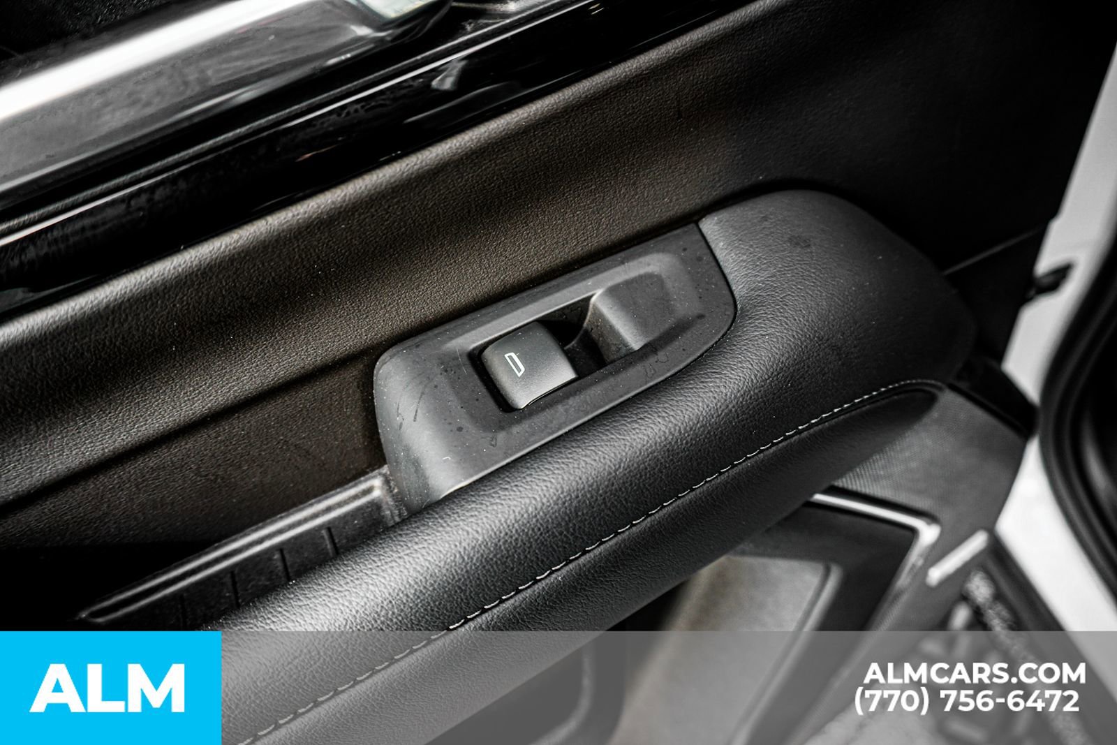 Used 2025 Chevrolet Tahoe Z71 w/ Comfort Package image 58