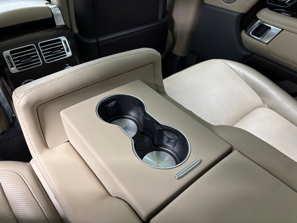 Used 2022 Land Rover Range Rover Westminster Edition image 27