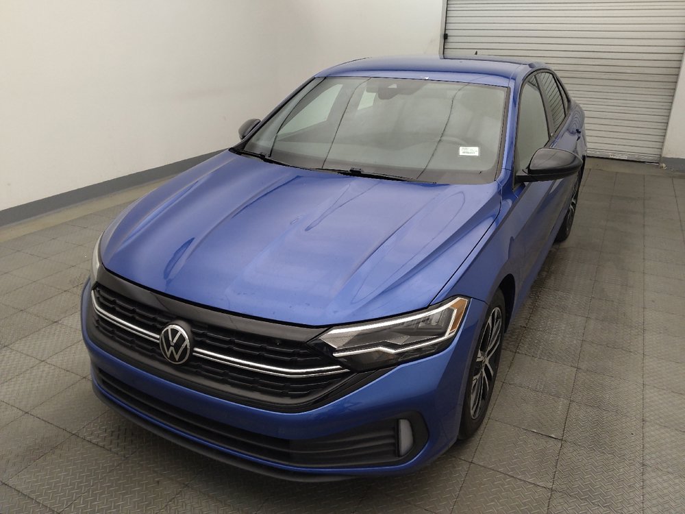 Used 2024 Volkswagen Jetta Sport FWD image 15