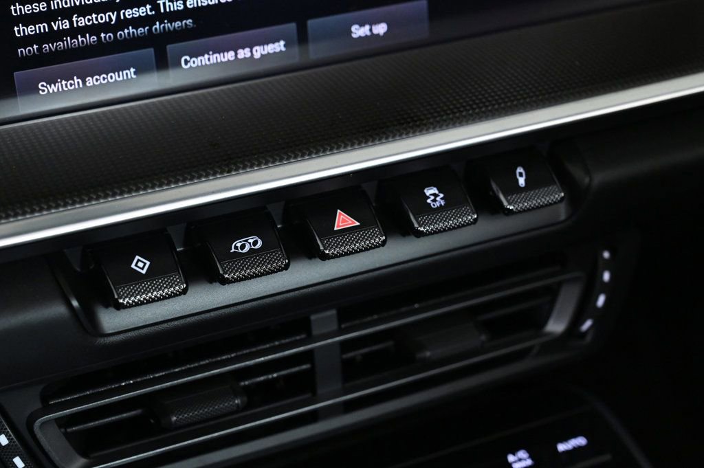 Certified 2022 Porsche 911 Targa 4S image 24