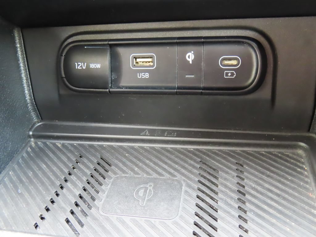 Used 2023 Kia Sportage X-Pro AWD/4WD image 9