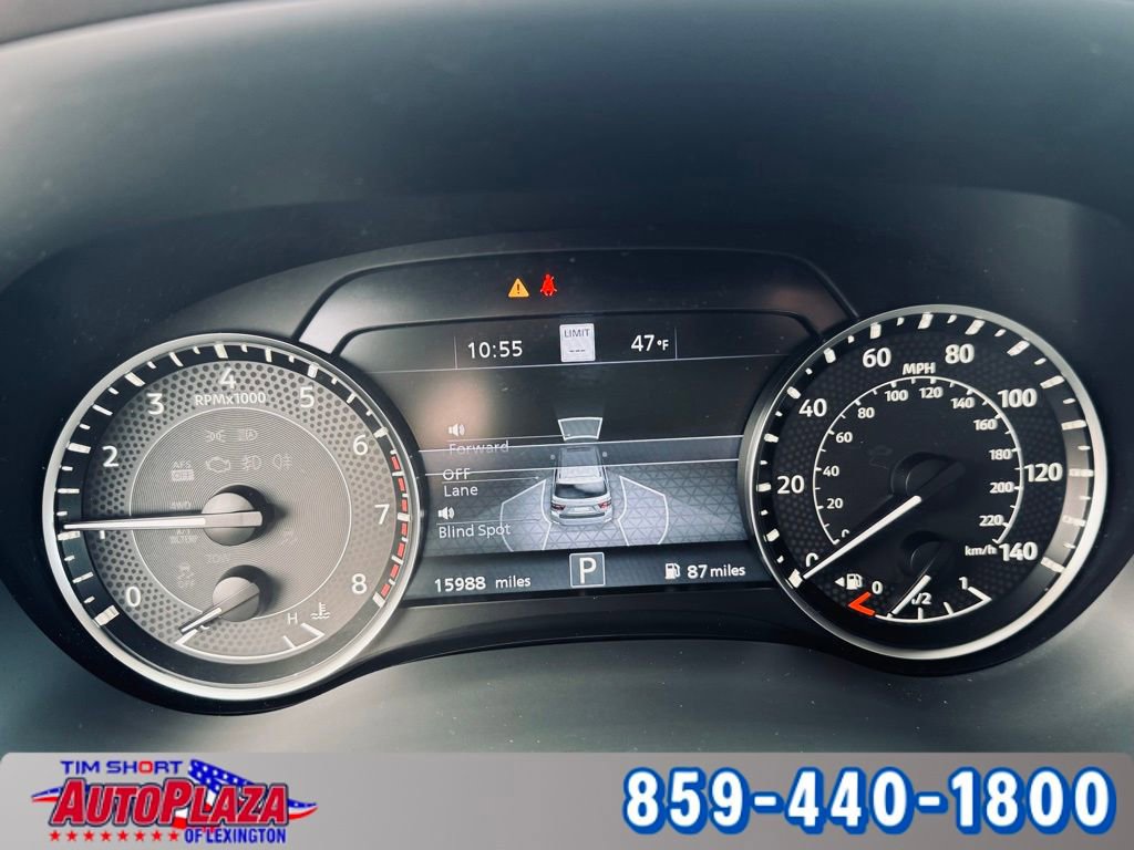 Used 2024 Nissan Armada Platinum w/ Captain's Chairs Package image 21