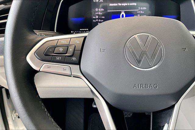 Used 2023 Volkswagen Jetta SE FWD image 11