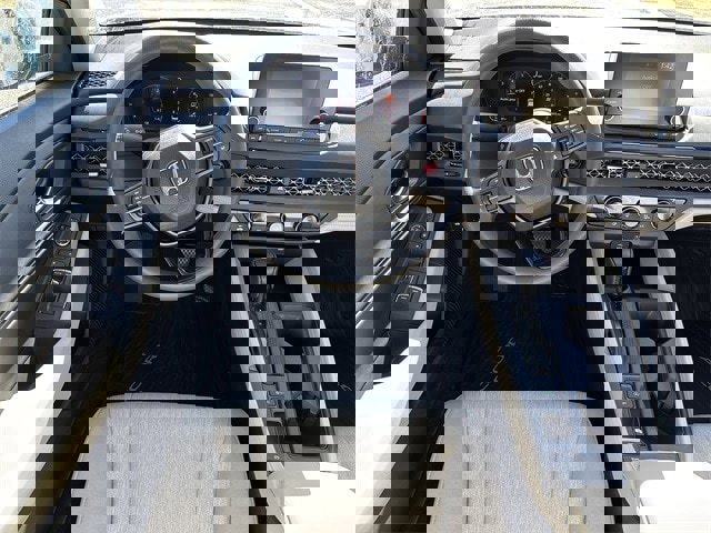 New 2025 Honda Accord SE image 19