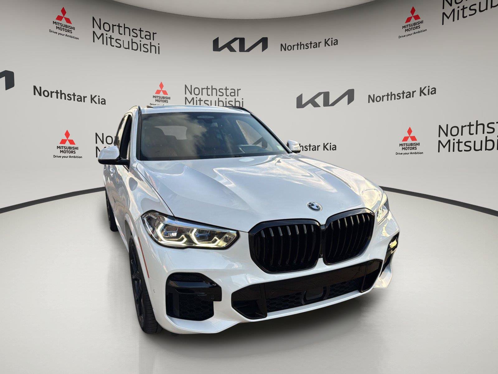 Used 2023 BMW X5 M50i w/ Executive Package AWD/4WD image 10