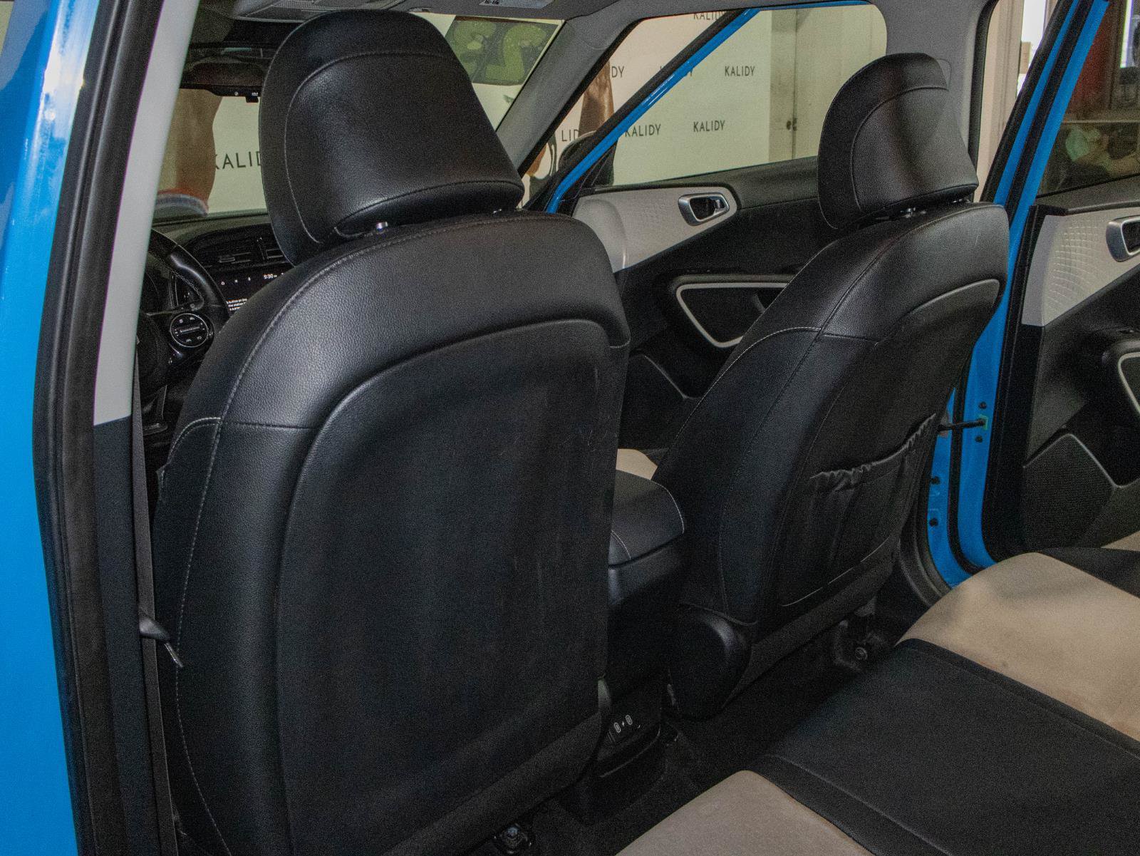 Used 2023 Kia Soul GT-Line FWD image 10