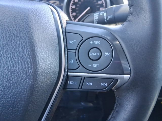 Used 2024 Toyota Camry XLE w/ Navigation Package image 20
