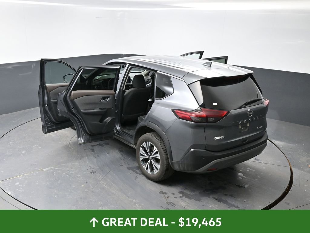 Used 2023 Nissan Rogue SV image 56