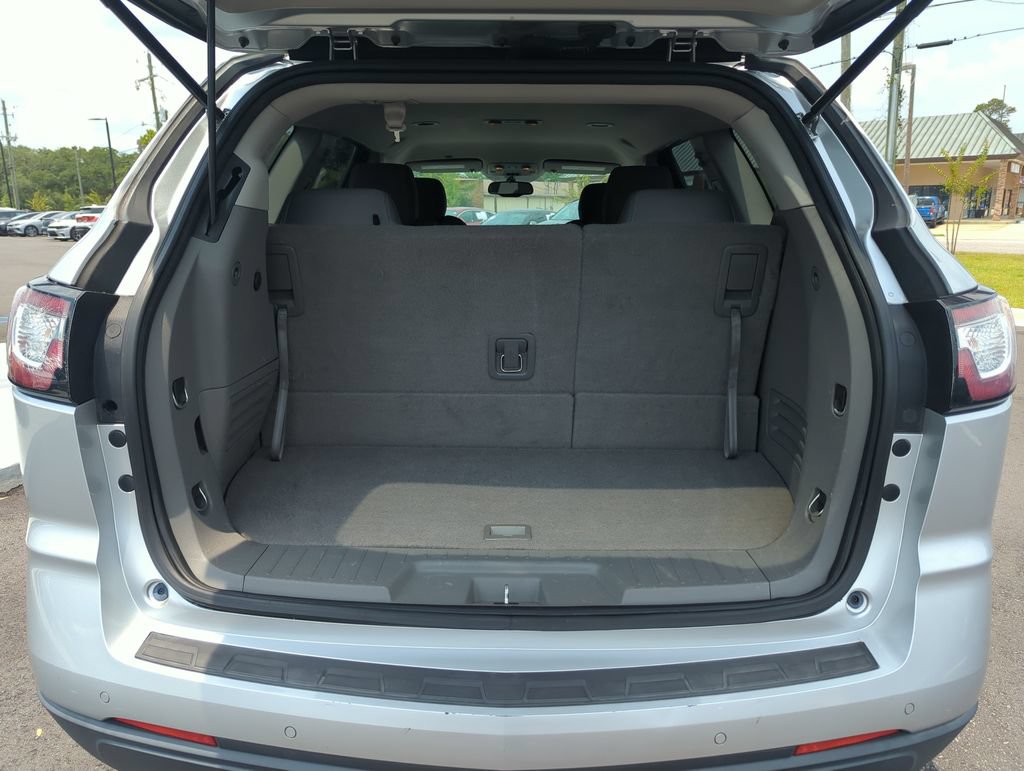 Used 2015 Chevrolet Traverse LT FWD image 29