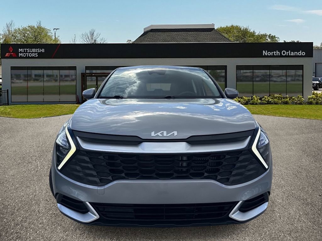 Used 2023 Kia Sportage LX FWD image 8