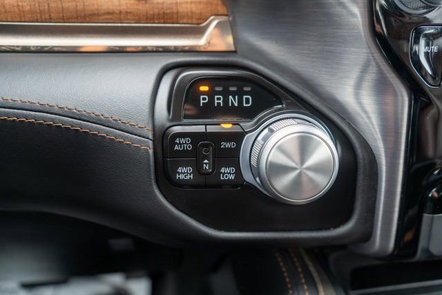 Used 2022 RAM 1500 Limited w/ Body-Colour Bumper Group image 27