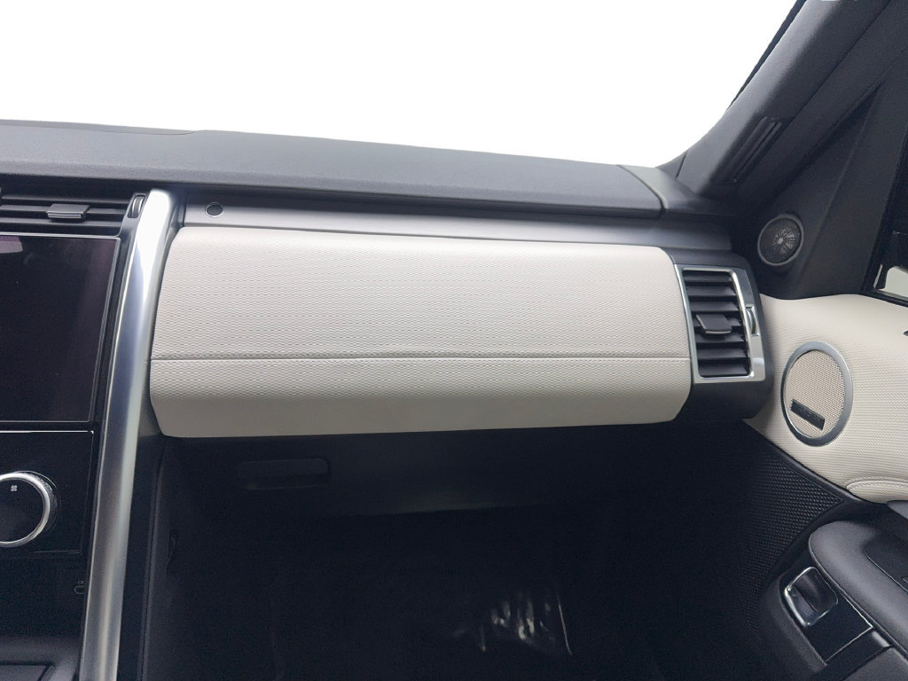 Used 2023 Land Rover Discovery S R-Dynamic AWD/4WD image 64