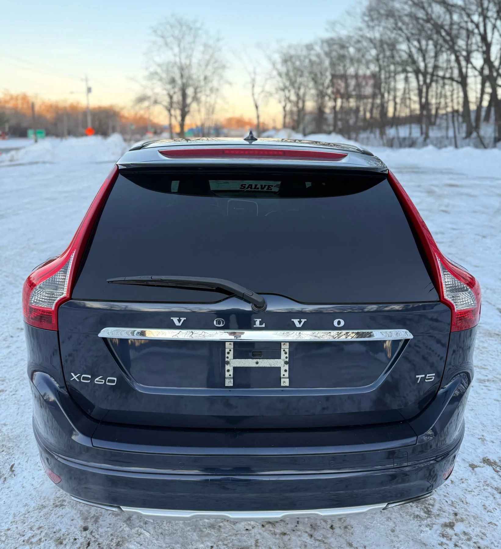 Used 2015 Volvo XC60 T5 Platinum FWD image 12