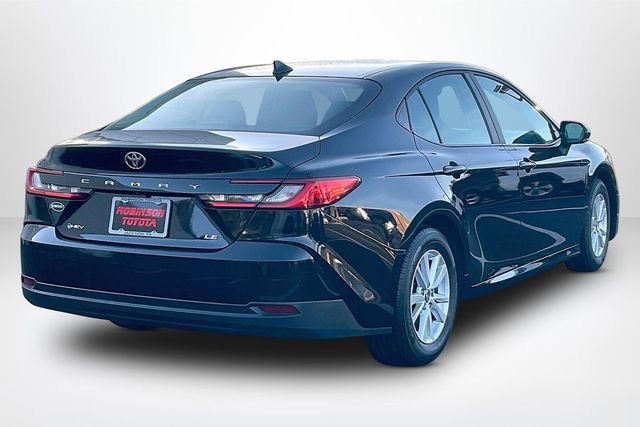 Used 2025 Toyota Camry LE FWD image 13
