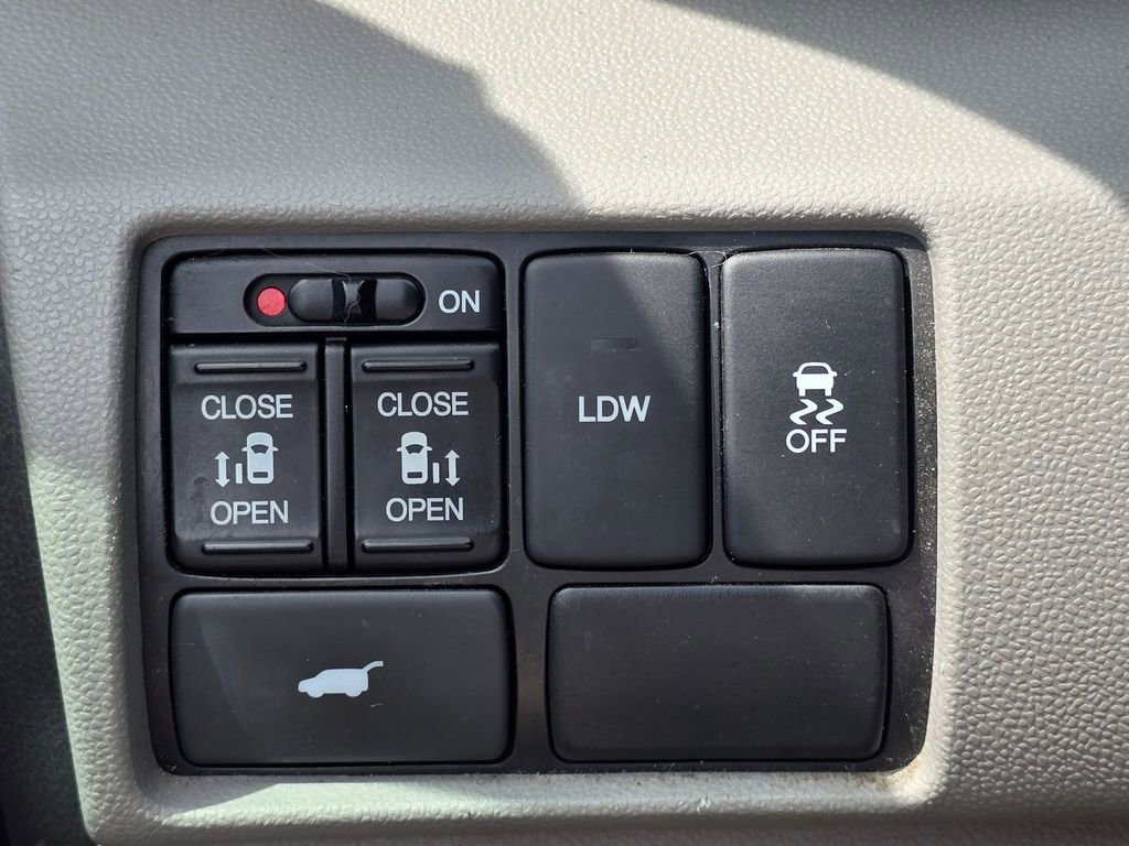 Used 2016 Honda Odyssey EX-L image 29