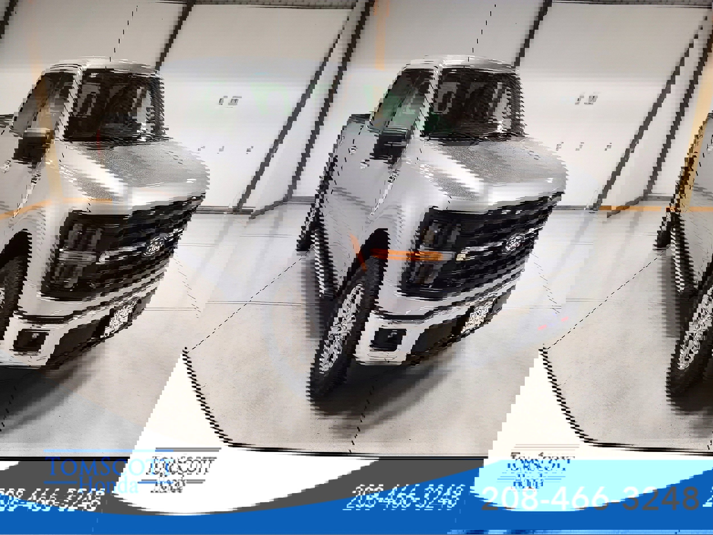 Used 2025 Ford F150 XLT w/ Equipment Group 301A Standard image 1