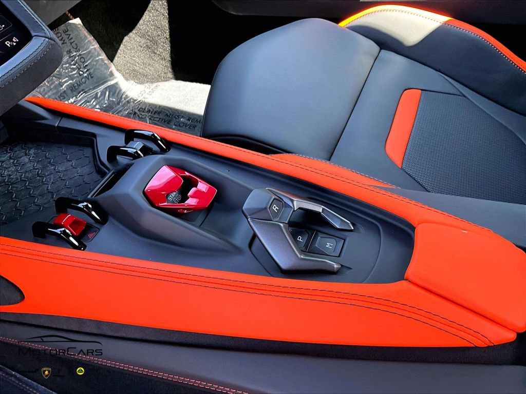 Used 2026 Lamborghini Temerario AWD/4WD image 8