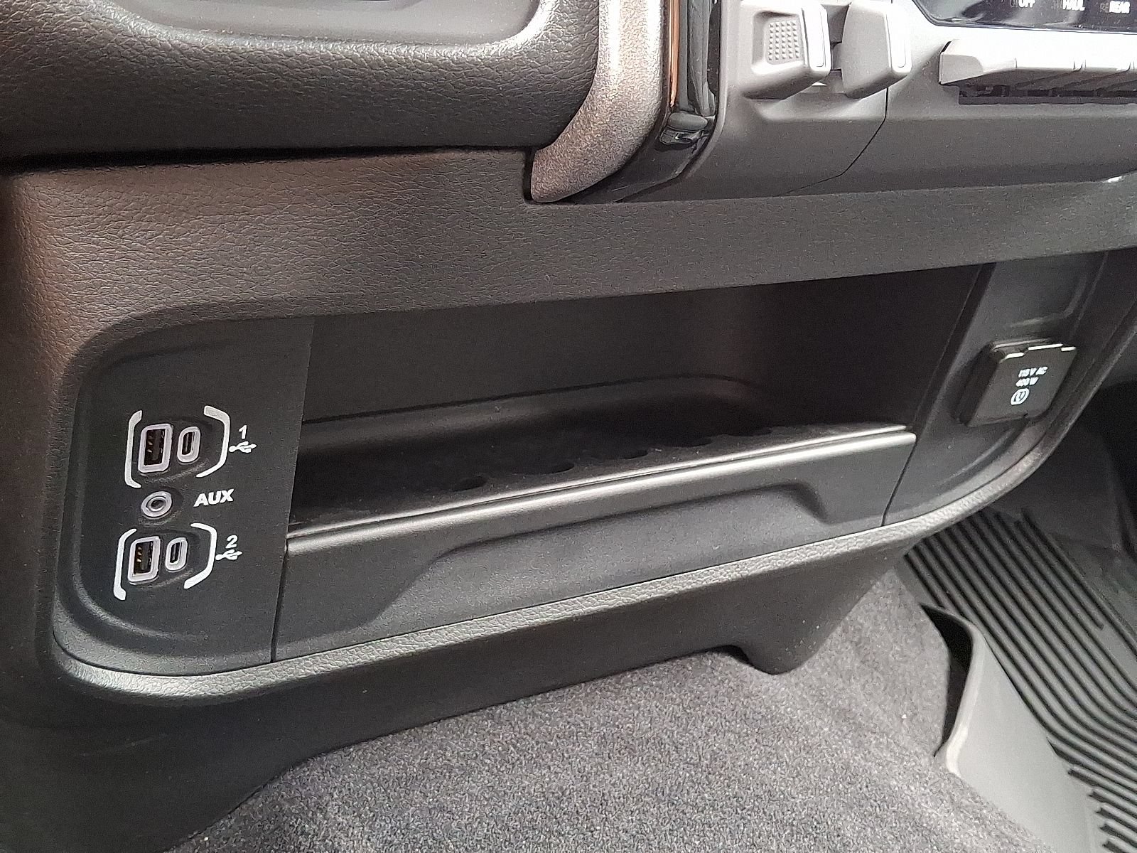 New 2026 RAM 2500 Tradesman AWD/4WD image 10