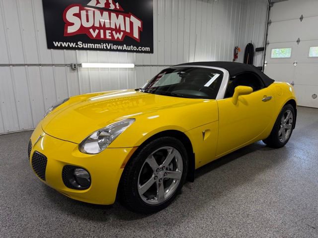Used 2007 Pontiac Solstice GXP RWD image 5
