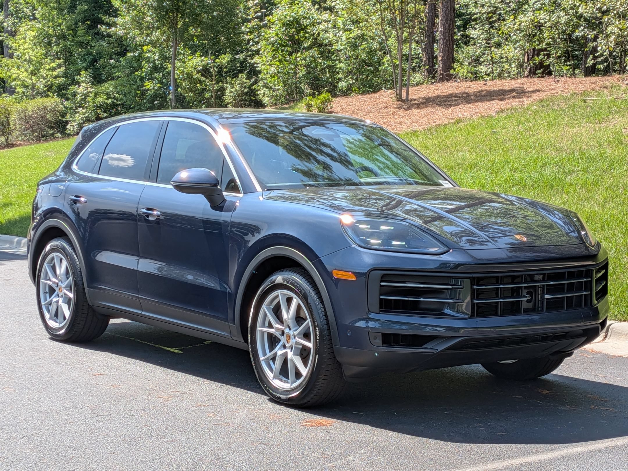New 2026 Porsche Cayenne AWD/4WD image 33