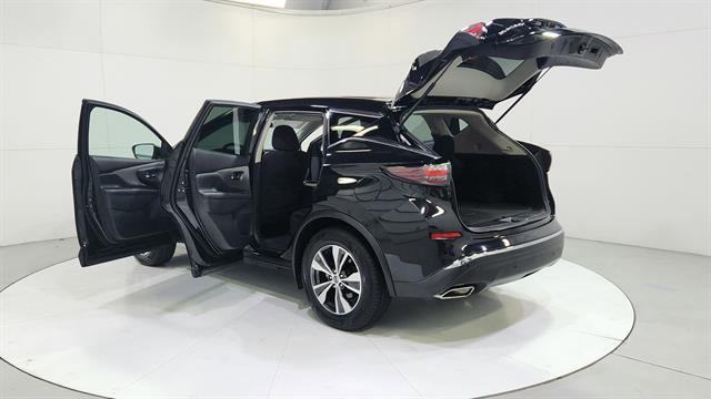 Used 2021 Nissan Murano S image 32