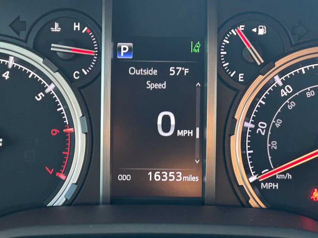 Used 2023 Toyota 4Runner Limited image 18