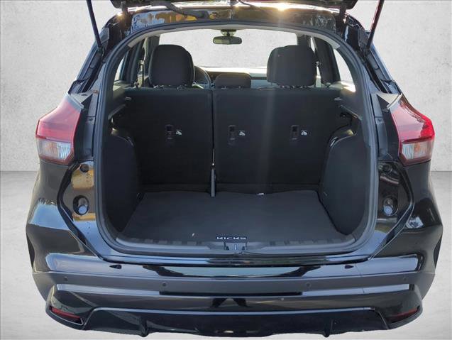 Used 2024 Nissan Kicks SR image 6