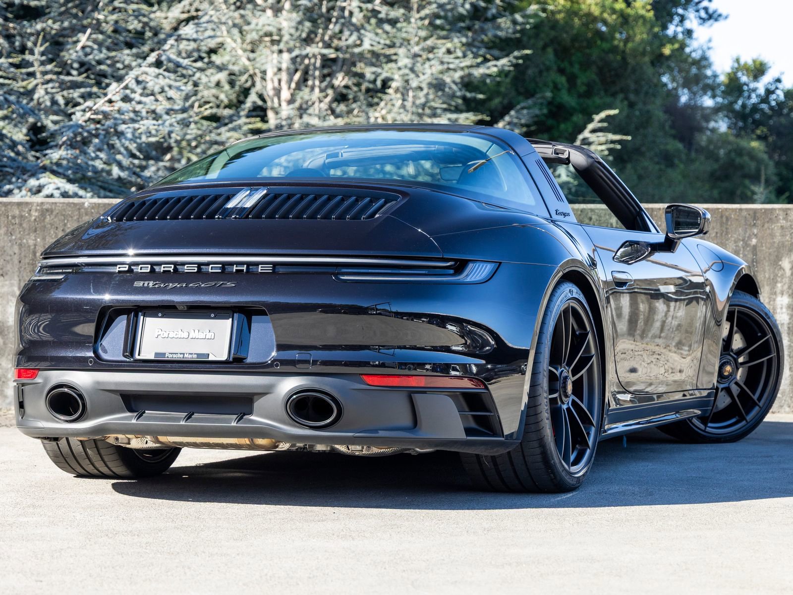 Used 2023 Porsche 911 Targa 4 GTS image 11