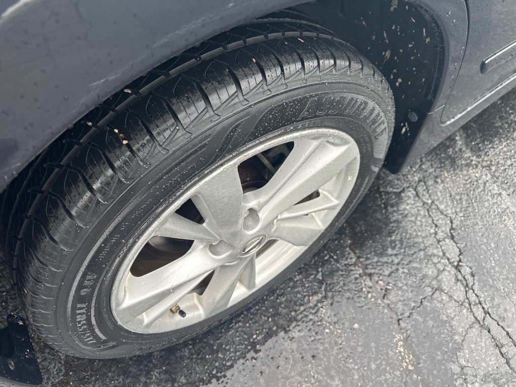 Used 2015 Nissan Altima 2.5 SL w/ Moonroof Package FWD image 6