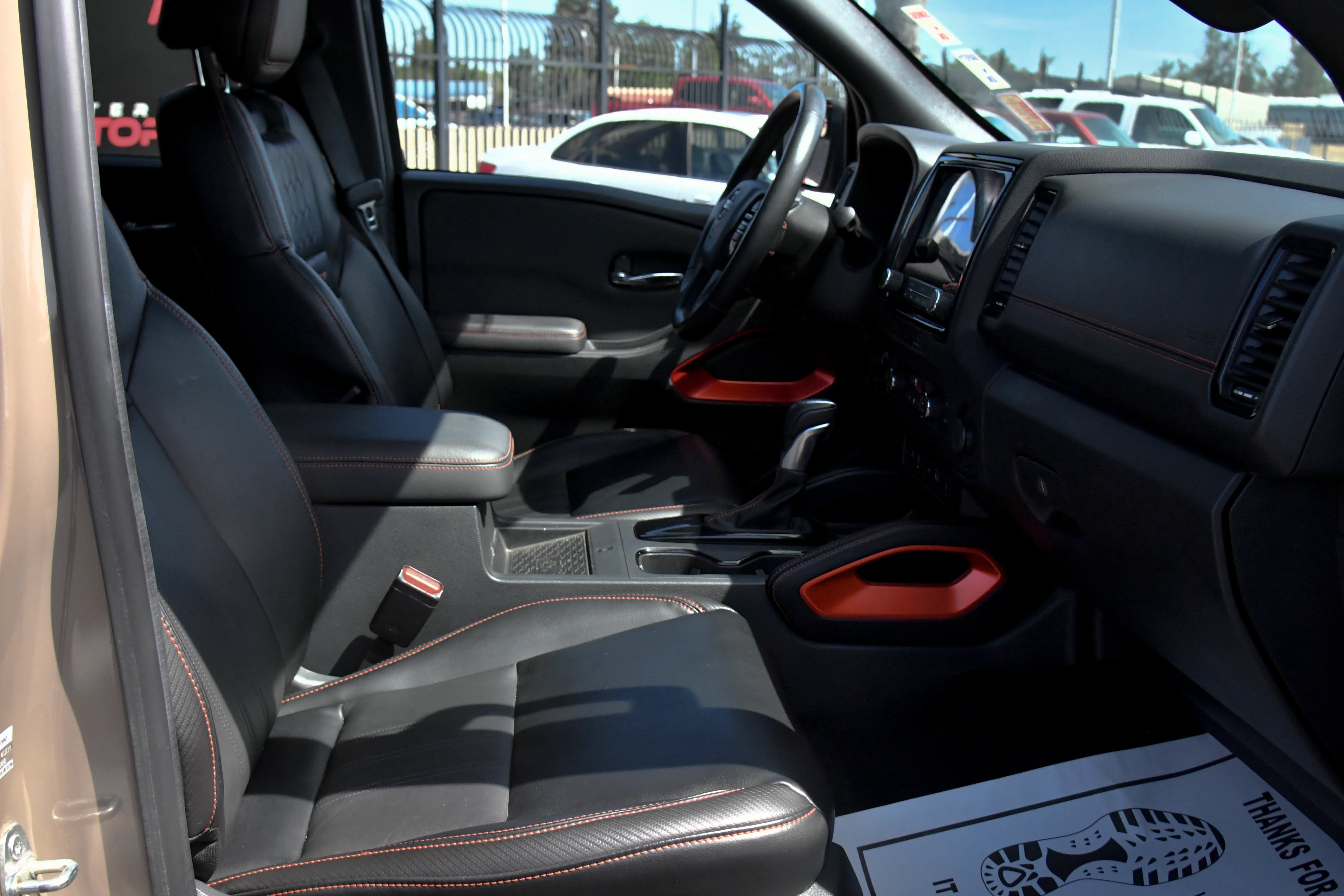 Used 2023 Nissan Frontier PRO-4X w/ Pro-4X Premium Package AWD/4WD image 54