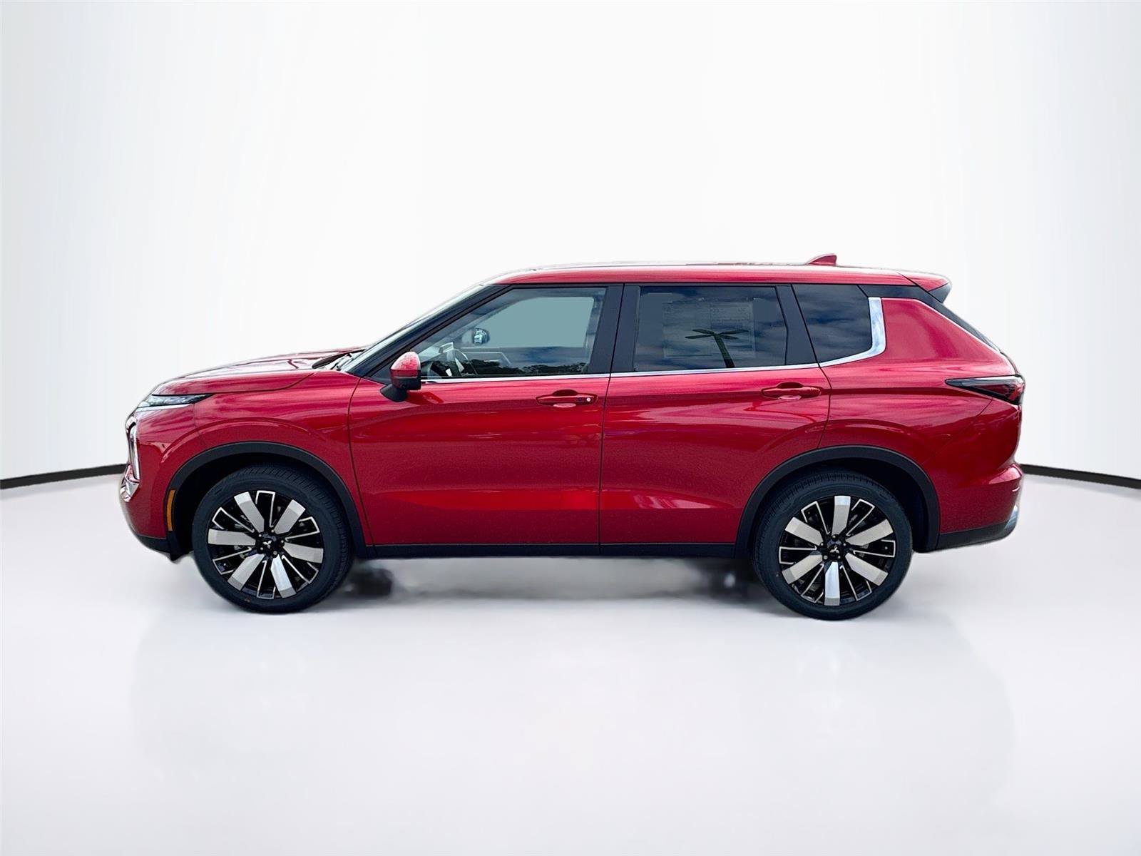 New 2026 Mitsubishi Outlander SE FWD image 4