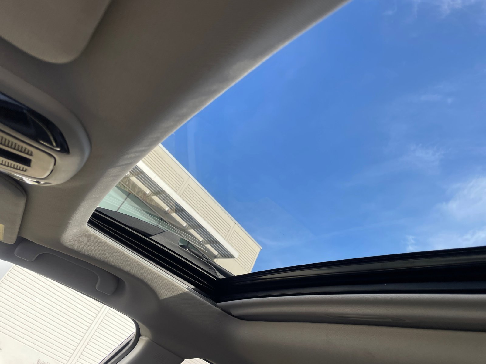 Used 2025 Subaru Outback Onyx Edition XT image 4